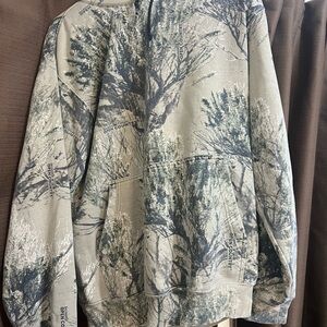 Cabela's women’s open country camouflage hoodie